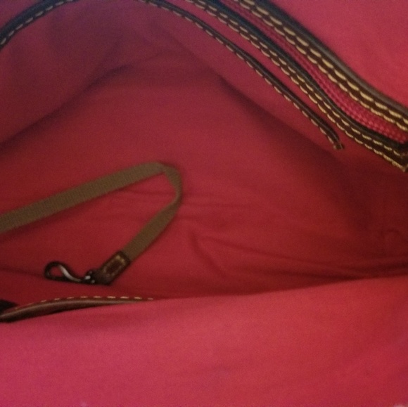 Dooney - Picture 4 of 4